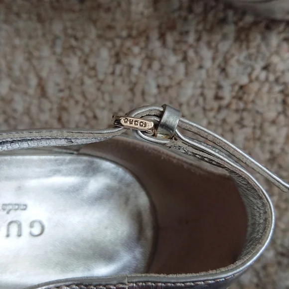 Gucci Silver Metallic classic horse bit leather wedges size 6B - Picture 11 of 16